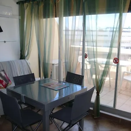 34, Heliopolis E Au Village Naturiste